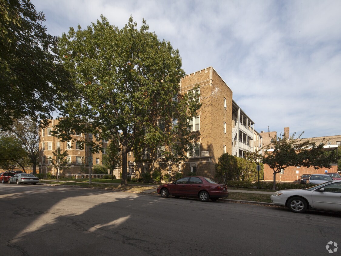 Foto del edificio - 112-122 S Maple Ave