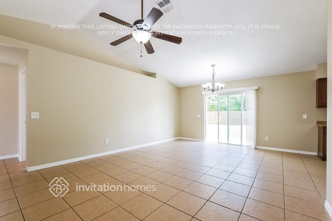 Foto del edificio - 2830 Chalmer St