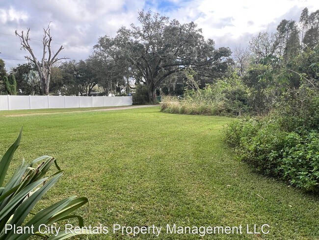 Building Photo - 2 br, 1 bath House - 5810 Harvey Tew Rd.