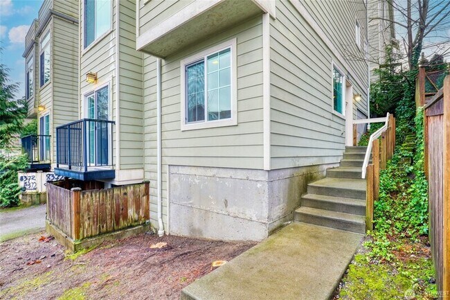 Building Photo - 8376 Loyal Way NW