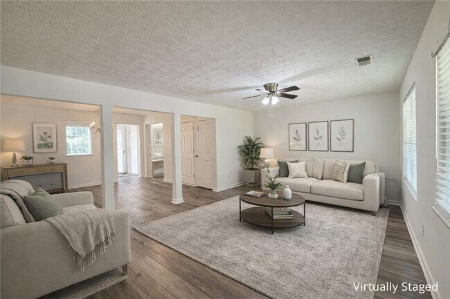 Foto del edificio - 3516 Waldrop Trail