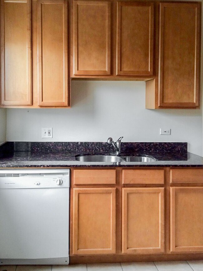 Foto del edificio - 4851 N Paulina St