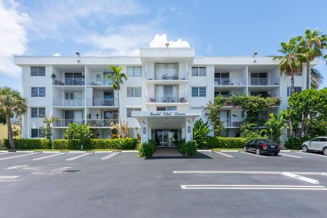 Building Photo - 917 N Flagler Dr