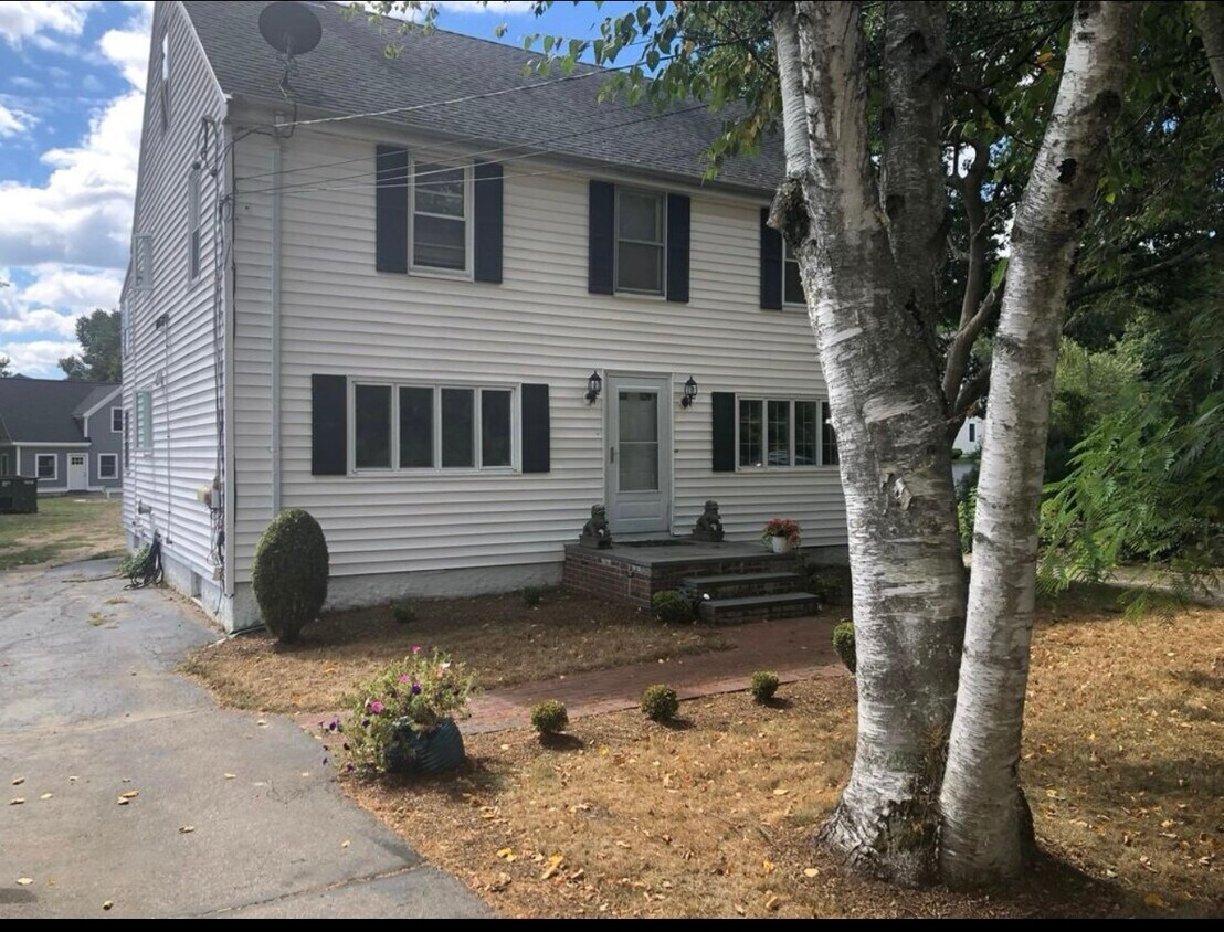 Primary Photo - 955 Randolph St