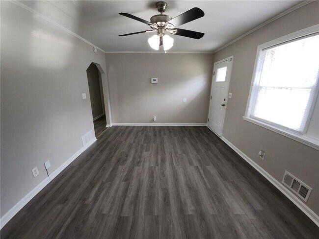 Foto del edificio - 2879 Port Royal Ln