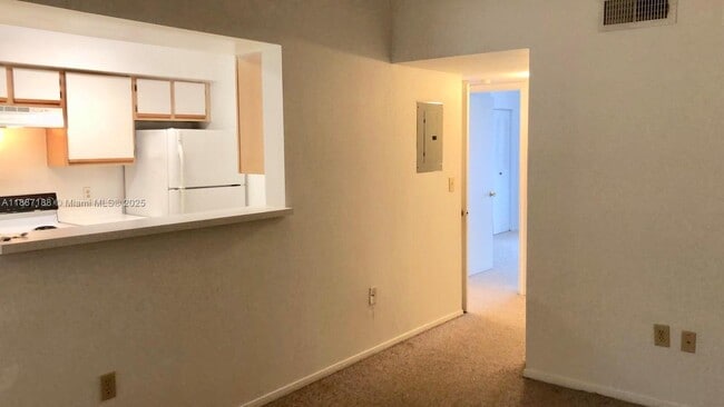 Building Photo - 2405 NW 33rd St