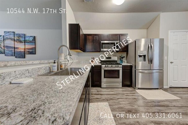 Foto del edificio - 10544 NW 17th St