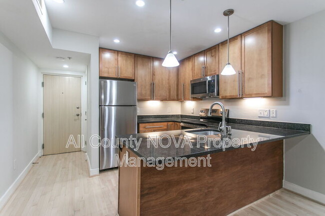 Foto del edificio - 1323 K St SE