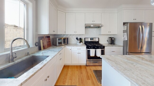 Building Photo - 56 Albemarle Rd