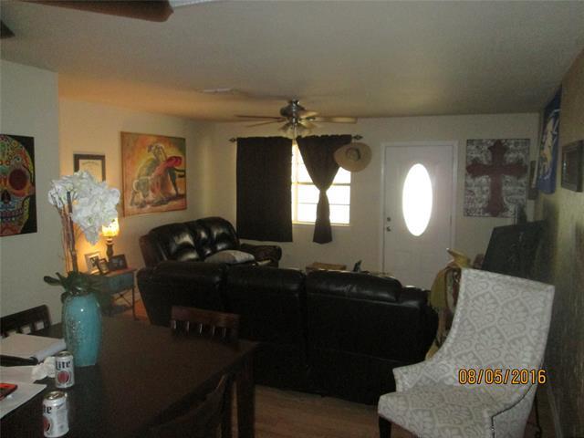 Foto del edificio - 1219 Vivienne St