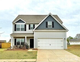 Building Photo - 6015 Ahoskie Dr