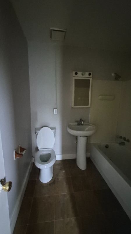 Building Photo - 1120 Crocus Dr