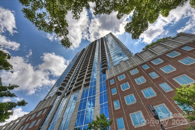 Building Photo - 210 N Church St