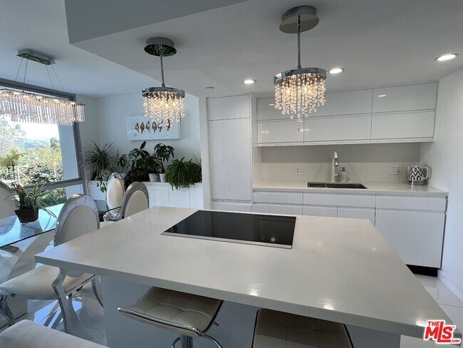 Foto del edificio - 201 Ocean Ave Ext