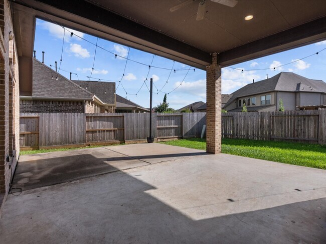 Foto del edificio - 2524 Davis Prairie Ln