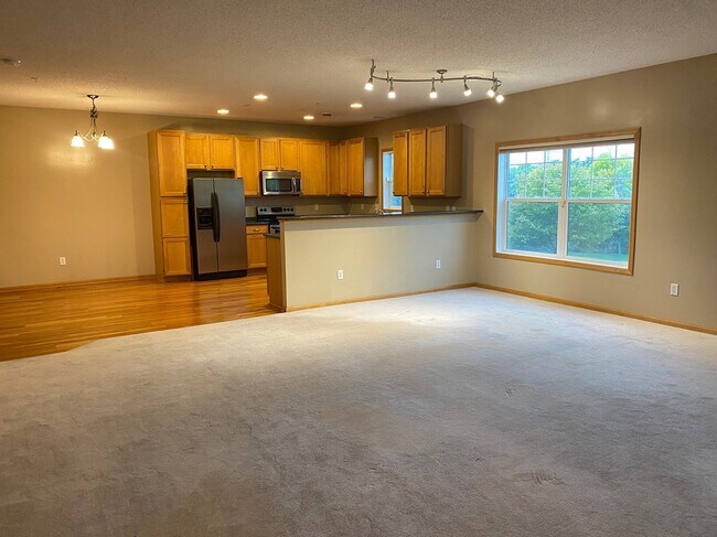 Building Photo - 4940 Underwood Ln N