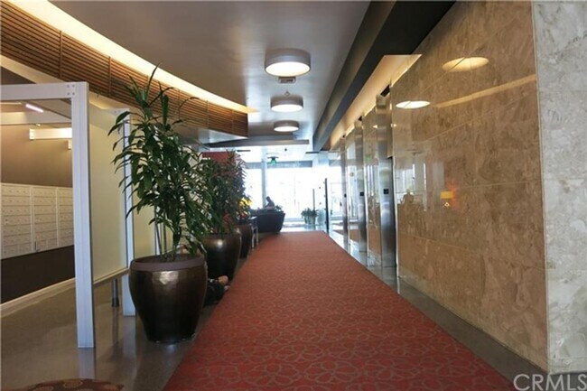 Foto del edificio - 3810 Wilshire Blvd
