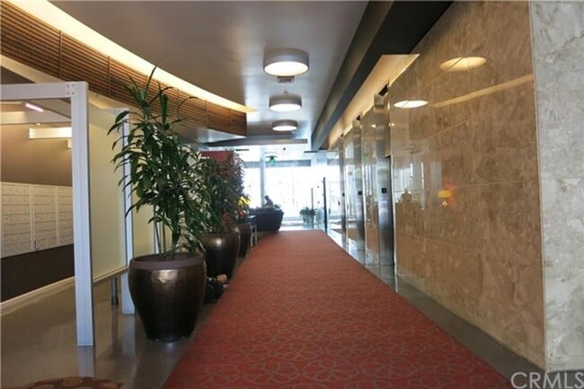 Building Photo - 3810 Wilshire Blvd