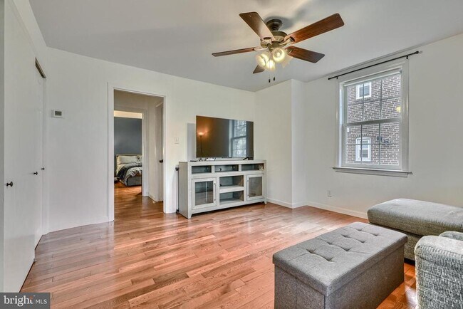 Foto del edificio - 3135 Liberty Pkwy