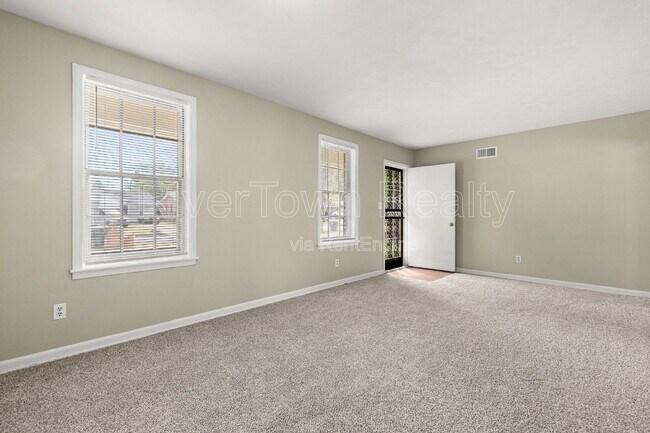 Foto del edificio - 2969 Danville Rd