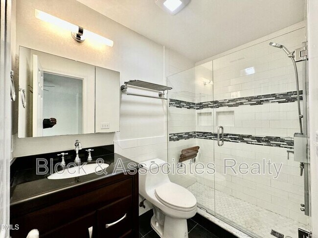 Building Photo - 7327 Bonnie Ridge Ct