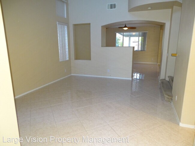 Foto del edificio - 4 br, 2.5 bath House - 9849 Ridge Hill Street