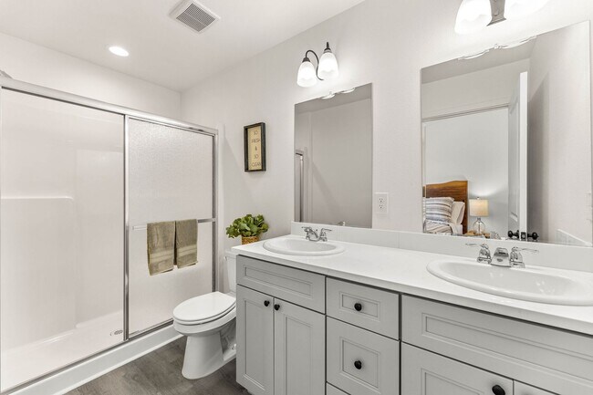 Foto del edificio - 2917 NE 137th St