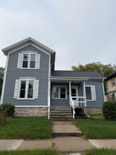 Building Photo - 274 E 1st St