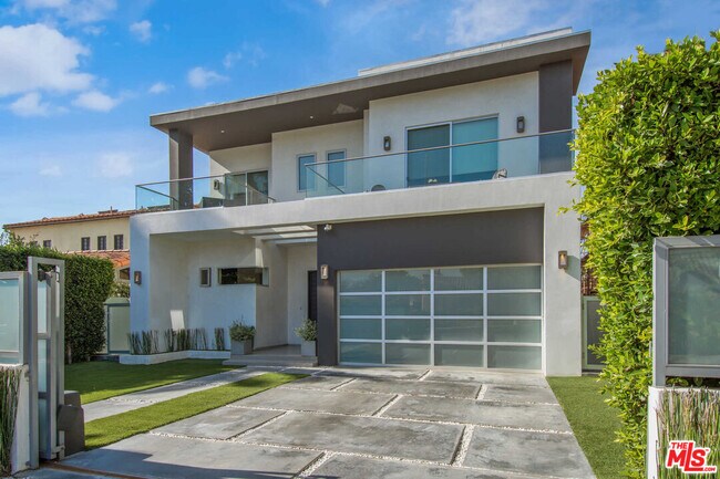 Foto del edificio - 429 N Sweetzer Ave