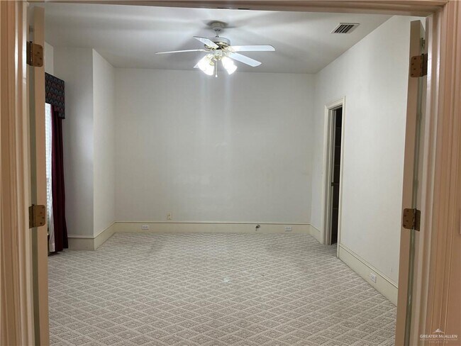Building Photo - 501 Shasta Ave