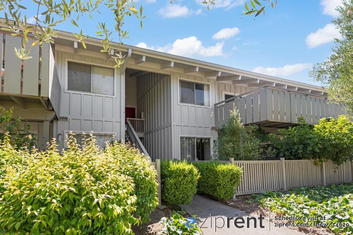 Foto principal - 255 S Rengstorff Ave