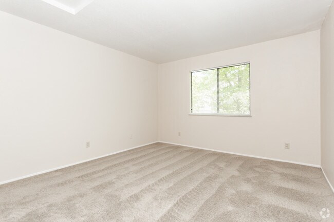 1HAB, 1BA - Santa Ana - Somersett Hills