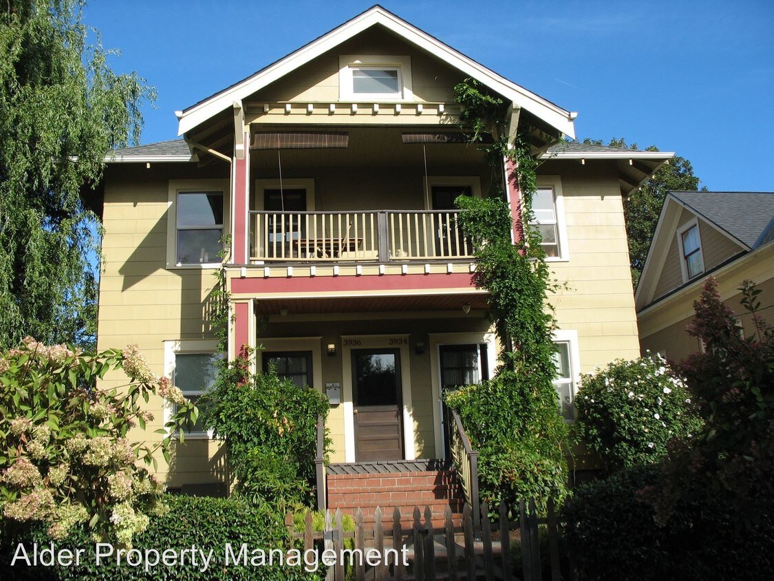 Primary Photo - 3932-3938 N Albina Ave