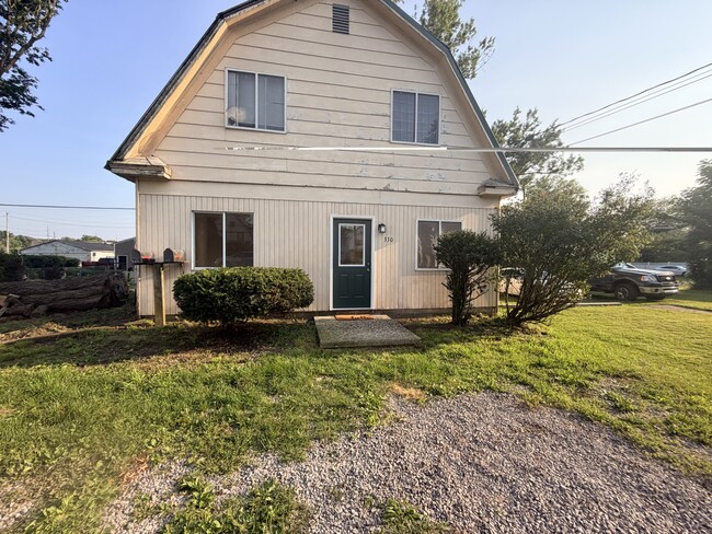Building Photo - 330 Bessemer Ave