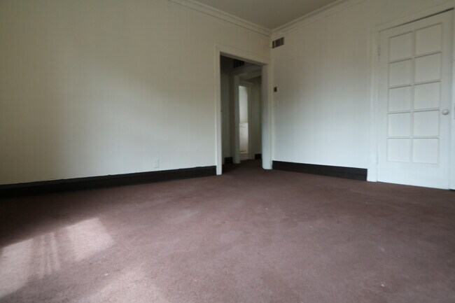 Foto del edificio - 8035 S St Lawrence Ave