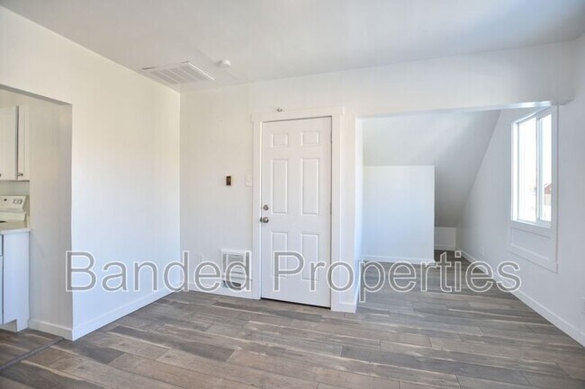 Foto del edificio - 627 23rd St