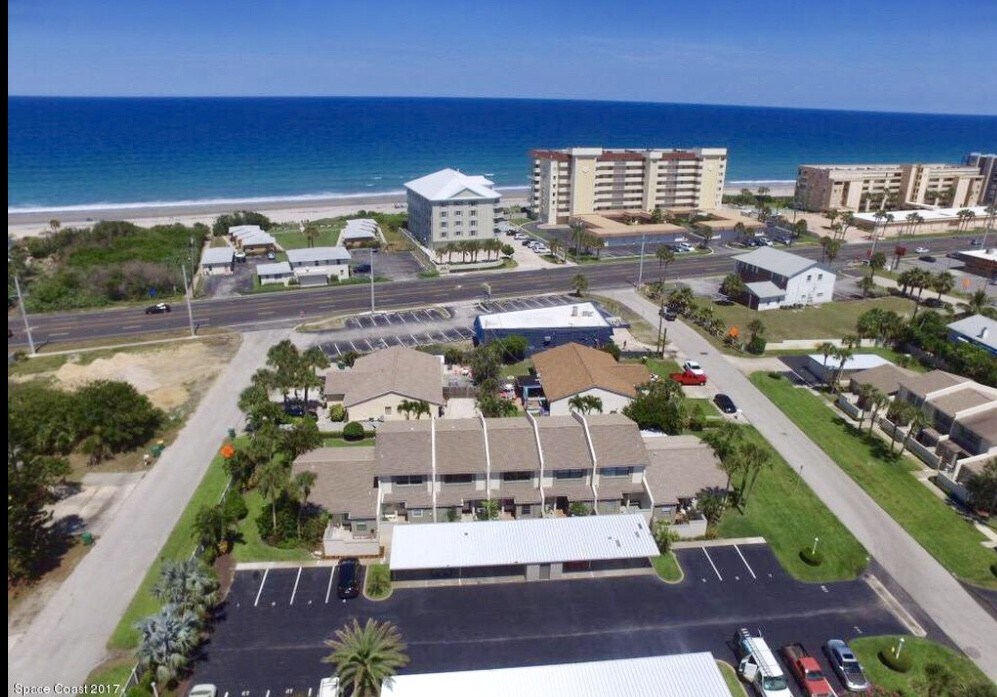 Steps away from the beach! - 128 Palmetto Ave