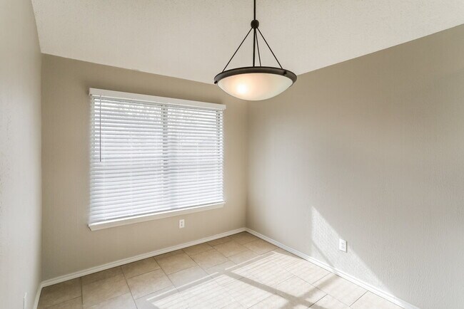 Building Photo - 4232 Goodnight Cir