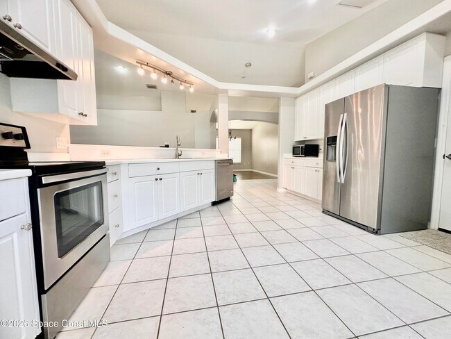 Foto del edificio - 2817 Mondavi Dr