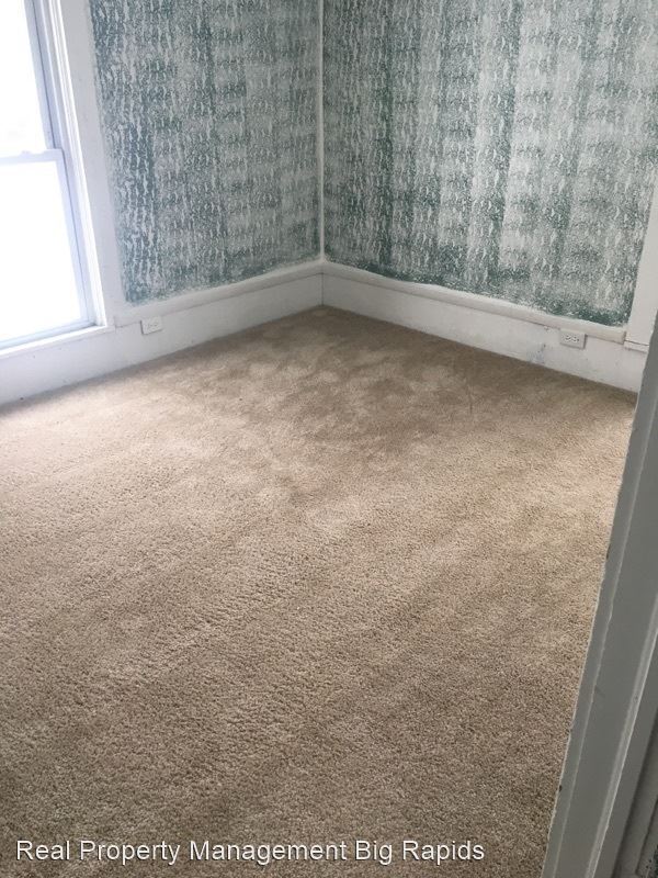 Foto del edificio - 3 br, 1 bath House - 517 Clark St.