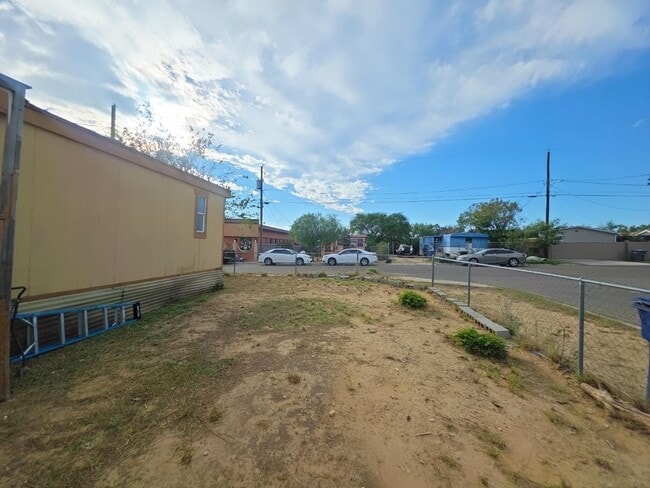 Building Photo - 4529 La Cienega Ln