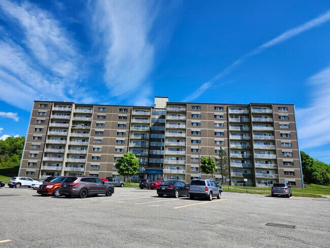 Building Photo - 155 Mystery Lake Dr