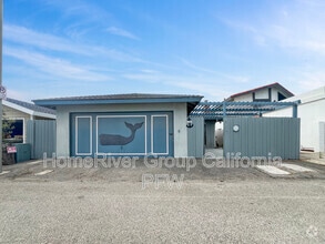 Building Photo - 5060 Sealane Way