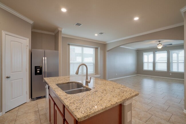 Building Photo - 2506 Auburn Chestnut Ln