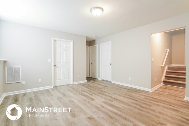 Building Photo - 107 Elmridge Dr