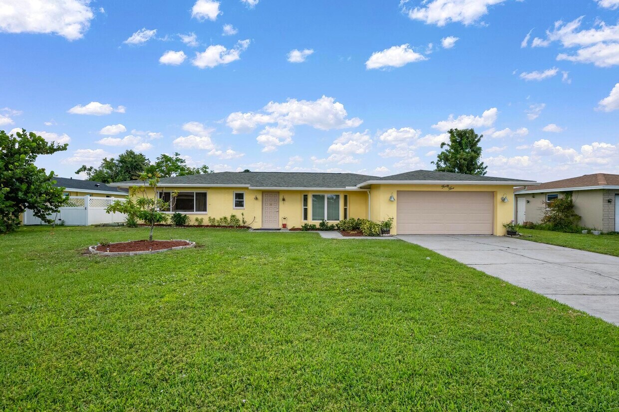 Building Photo - 45 Caddy Rd