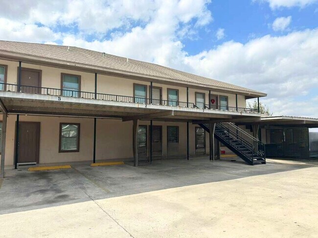 Foto del edificio - 1421 W Harrison Ave