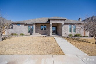 Building Photo - 5204 Balfour Ct