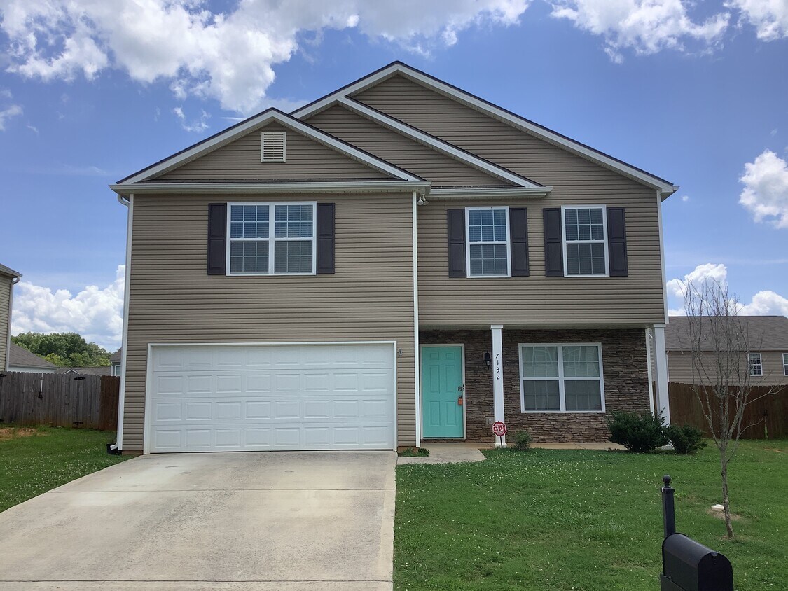 7132 Lawgiver Circle House Rental in Corryton, TN