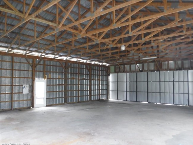 Building Photo - 266 Hillside Dr